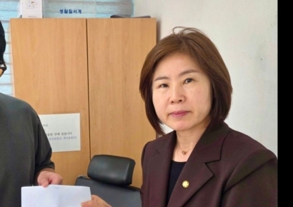 "뇌가 있으면 해산해라"…국힘 김미애, 협박 문자에 형사고소