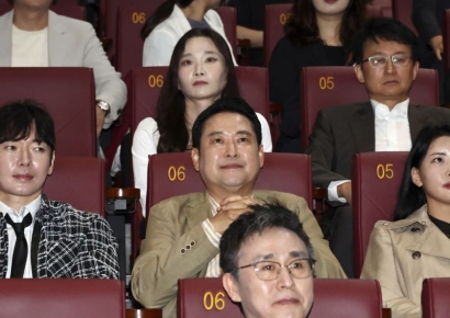 "극우 정당 입증하는 것"…제주 4·3단체, '건국전쟁 관람' 장동혁 대표 규탄