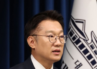 대통령실 "내일 외교2차관 단장으로 캄보디아 대응팀 파견…여행경보 격상 검토"