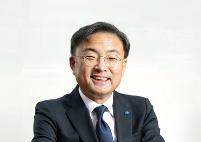 [2025국감]금융공기업 여성 임원 비율 5.2%…평균임금도 80%