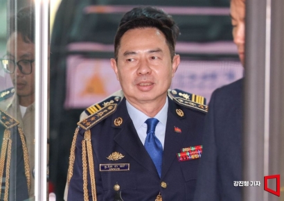 [포토] 경찰청 방문한 치아 삐어우 캄보디아 경찰청 차장