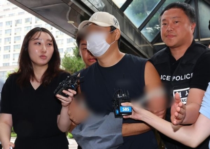 2시간 후 돌아온 어머니까지…일가족 살해한 30대 범행 동기는 