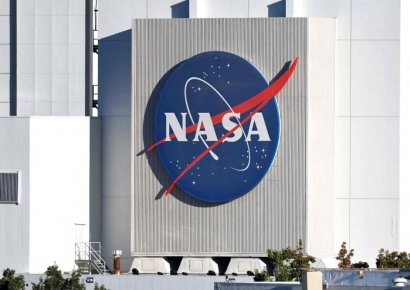트럼프 변덕에 흔들리는 NASA…머스크 절친 국장되나
