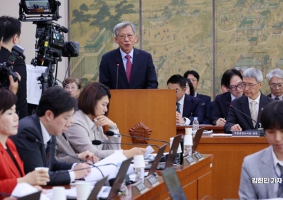 [포토] 업무보고하는 유홍준 국립중앙박물관장