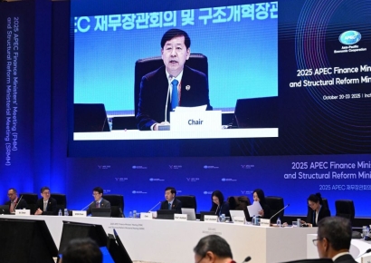 구윤철 “역내 정책공조 재확인…정상회의 성과로 잇겠다”