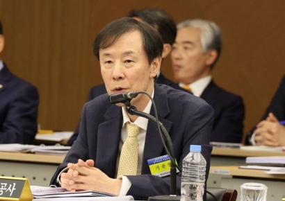 정정훈 캠코 사장 "대부업계 상위 30개 중 12개만 새도약기금 가입"