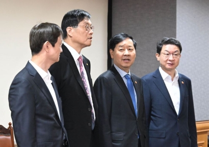 한은 "삼성전자 총파업땐 올해 경제성장률 0.5%P 하락"