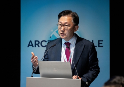 정병하 극지협력대표 "기술력 앞세운 韓 '북극 외교' 중요"[북극, 패권의 新항로]⑨