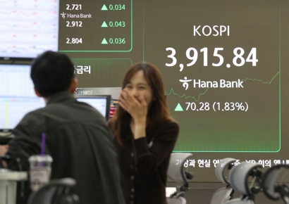 상승가도 코스피, 2% 넘게 오르며 3938 '신고가'