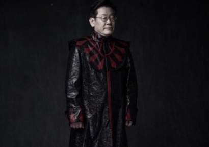 이재명 대통령, '마왕' 신해철 무대의상 입은 이유