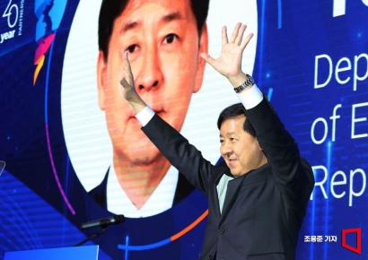 [포토] 한-중남미 비즈니스 서밋, 인사하는 구윤철 부총리