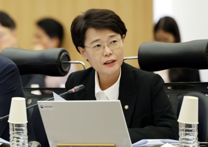 [국감핫인물]농협중앙회장 비리 의혹 녹취 공개한 전종덕