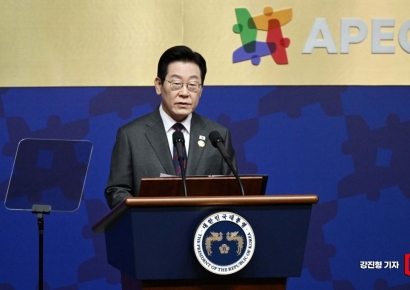 [포토] APEC CEO 서밋 정상 특별연설하는 이재명 대통령