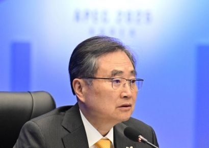 외교장관 "통일부와 목표는 같아…제시한 이상 현실되도록 외교적 노력"