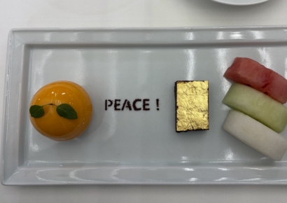 "이건 찍어야 돼"…美 VIP들이 반한 'PEACE 디저트'