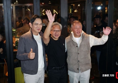 [포토] 어깨동무, 깐부가 된 회장님들