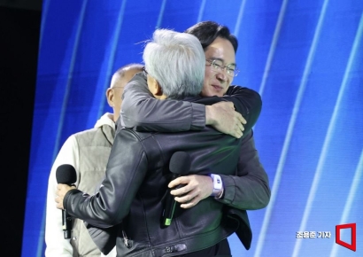 "집 대신 비행기 택했다"‥설 연휴 반납한 '총수 경영학'