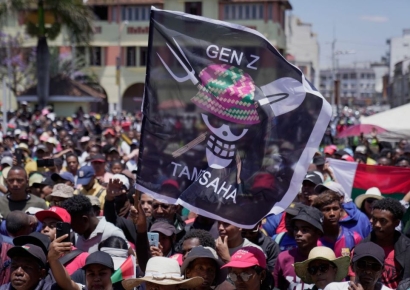 "이대론 못 살겠다, 우리도 대통령 바꾼다"…탄핵까지 몰고 간 힘의 정체