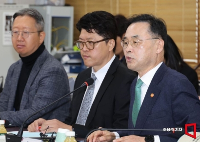 [포토] 제1차 인재강국 특별위원회 회의 