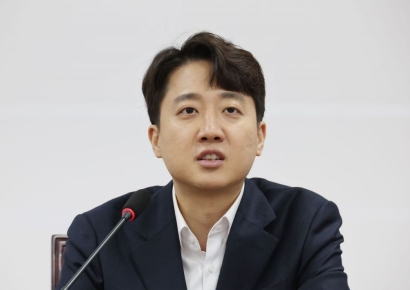 Lee Junseok Again Dismisses Alliance With People Power Party: "We Will Definitely Field a Seoul Mayoral Candidate"