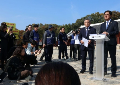 Minister Choi Hwiyoung: "I Will Block Seoul’s Sewoon Redevelopment That Damages Jongmyo’s Value"