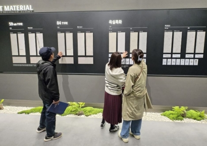 [르포]10·15 규제 피한 '김포 마지막 노른자위'…주말 견본주택 2만5000명 몰렸다[부동산AtoZ]