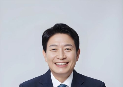 "AI 잘 활용하는 힘 키우자"…전국 초중고 선생님 국회로 모였다