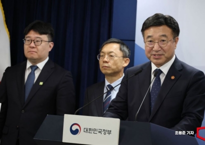 [포토] 어린이  등하굣길 안전확보 종합 대책 발표하는 윤호중 장관