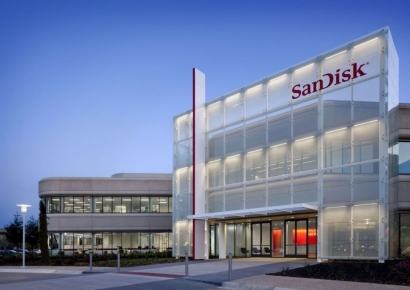 상반기엔 찬밥 신세였는데 더 오른다고?…재상장 후 '주가 5배' 폭등한 샌디스크[기업&이슈]