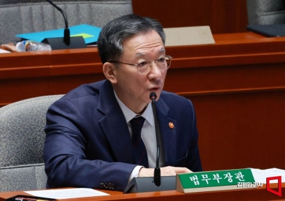 정성호 "'대장동 항소 포기', 대통령실과 의논한 바 전혀 없어"