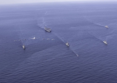 South Korean and U.S. Navies Conduct Joint Maritime Exercise in East Sea with Participation of George Washington