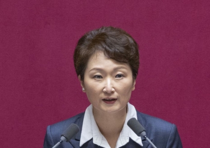 이언주, 경기도지사 경선 불출마…"지도부 남아 이재명 정부 성공 뒷받침"