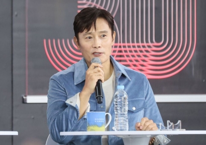"유독 안 늙는 저 사람, 비결이 뭐야"…다국어 사용이 노화 늦춘다