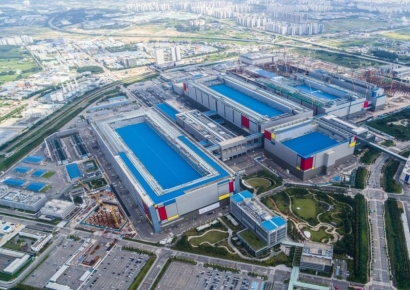 '반도체 호황' 잡은 삼성, 4분기 영업이익 첫 20조 넘나