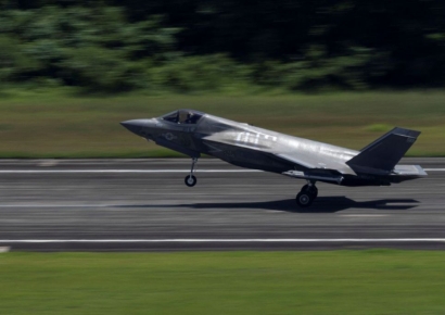 영국, F-35 스텔스기 중동 전진 배치…美·이란 긴장 대비