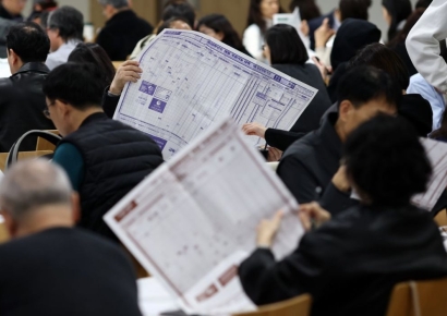 "2040학년도 수능 폐지"…정근식 "현 5학년부터 수능 절대평가, 서·논술형 도입"