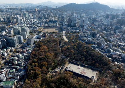 서울시 "세계유산 500m 규제, 강북 죽이기 법"