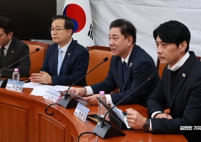[포토] 김병기 “李 대통령 사건, 정치적 의도 짙은 조작 기소”