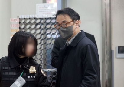 요양원 급식비 등 21억 횡령 혐의…'김건희 오빠' 김진우 검찰 송치