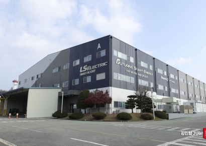 "직류로 만드는 세상"…LS일렉트릭 DC팩토리에 가다[전력산업대전환]⑤