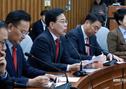 [포토] 송언석 "정부 혁신TF, 신군부 능가하는 야만적 공무원 줄세우기"