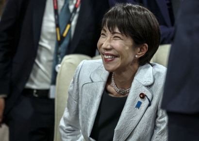 중일 갈등 빌미 발언 日다카이치…G20 출국길 SNS 글 논란(종합)