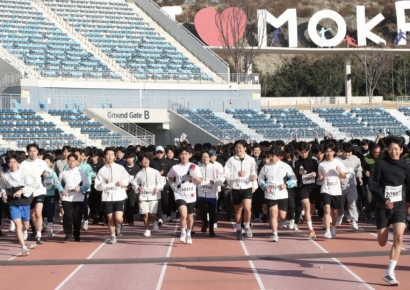 "학생독립운동에서 김대중 정신까지"…전남 첫 통합 마라톤 '북적'