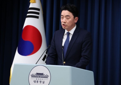 강훈식 비서실장, 쿠팡 정보유출에 "징벌적손배 작동안해" 지적
