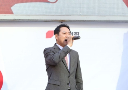 창원 찾은 장동혁 "국민 자유 잡아먹는 괴물 정권 끝내야"