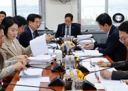 [조세 돋보기]與野 "배당소득 분리과세, 50억원 초과 신설·최고세율 30%"