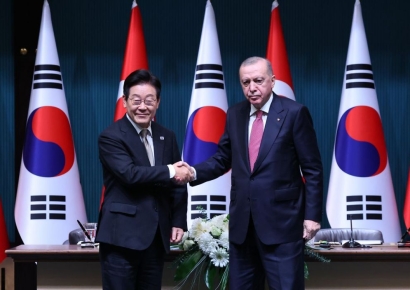 한·튀르키예, 103분간 정상회담…'원전 협력' 등 MOU 3건 체결