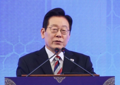 李대통령, 튀르키예 교민과 깜짝 '타운홀 미팅' "이재명 흉봐도 좋다…얘기 다 하시라"