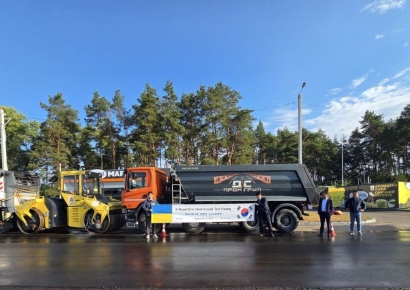 미·러·우 '아부다비 첫 3자 회동' 앞두고 재건주 '꿈틀'