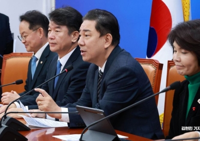[포토] 김병기 "홈플 정상화 모든 방안 신속히…인수안도 추진"